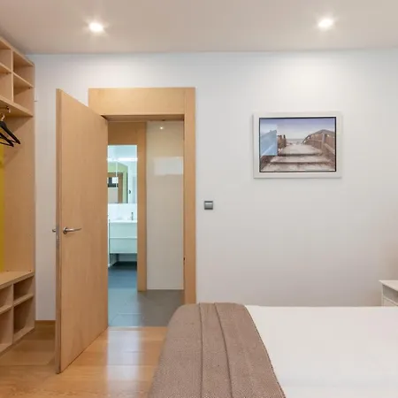 New! Lovely 3-bedroom Loft In * Бильбао