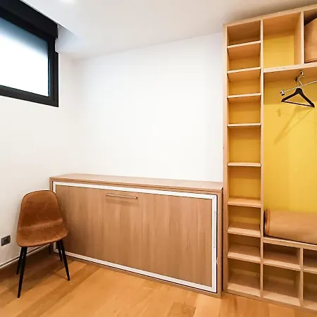 New! Lovely 3-bedroom Loft In *