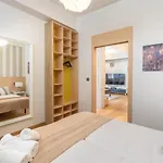 New! Lovely 3-bedroom Loft In Apartamento *
