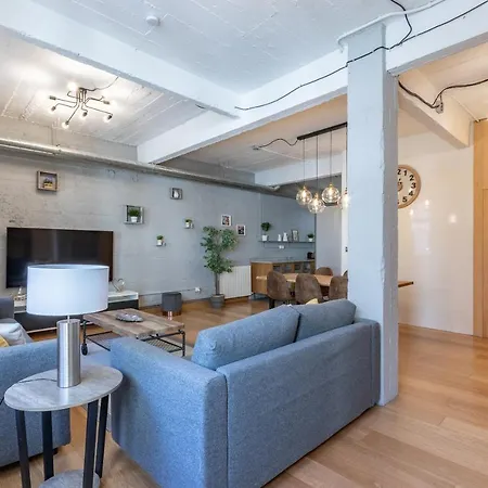 New! Lovely 3-bedroom Loft In * Бильбао