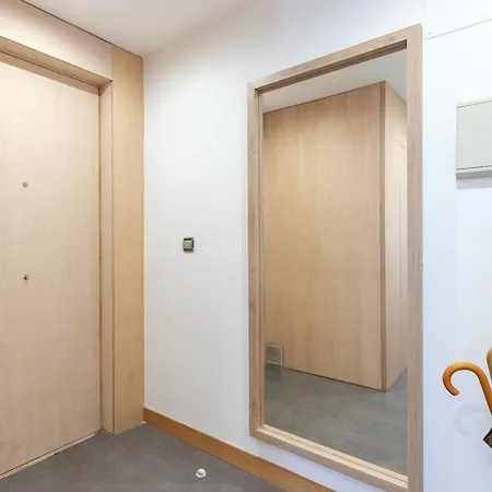 New! Lovely 3-bedroom Loft In Бильбао